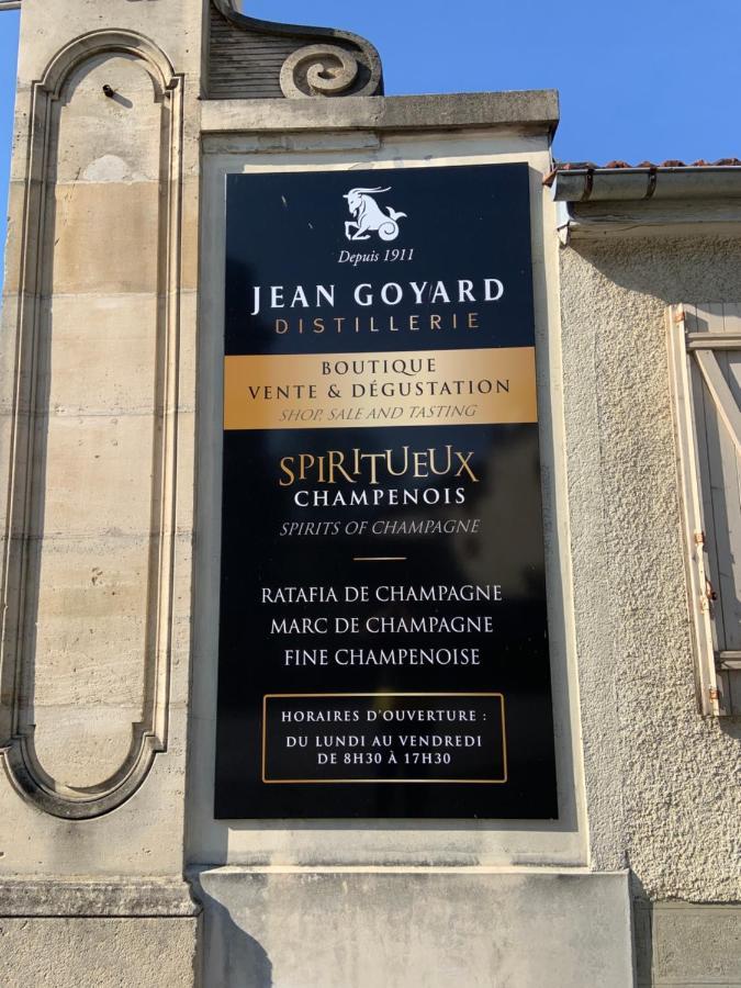 شقة Champagne & Grand Cru آي-شامبانيا المظهر الخارجي الصورة